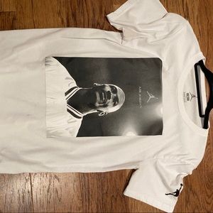 JORDAN GRAPHIC TEE